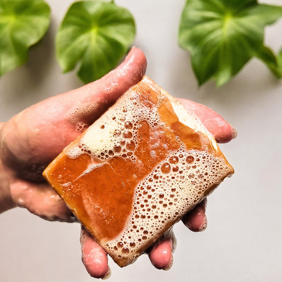 Shows how you can use turmeric soap to shave